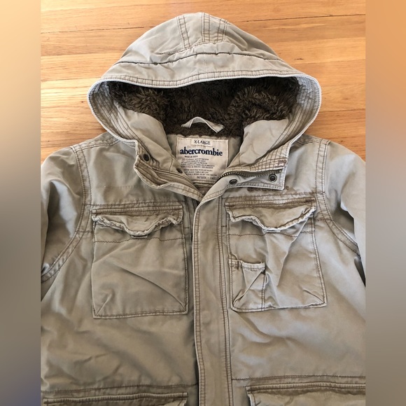 Abercrombie & Fitch Wilcox Field Shearling Lined Military Hooded Cargo Jacket - Picture 3 of 12